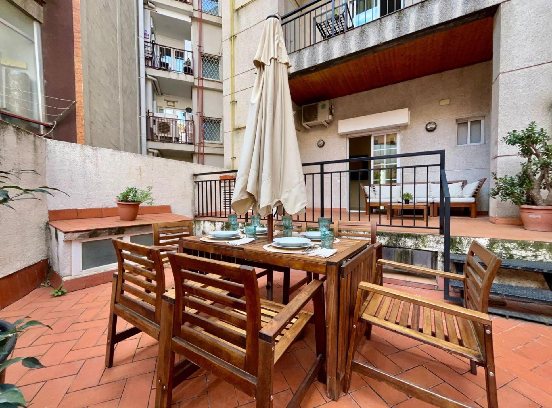 Barcelonaforrent Urban Town Suites Екстер'єр фото